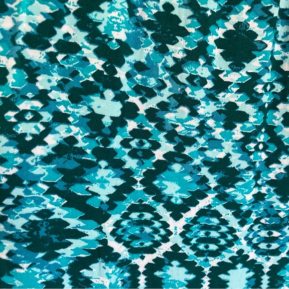 5/$15 Faded Glory Shades of Teal, Green, & Blue Maxi Dress 2X (18W-20W) - Picture 4 of 11